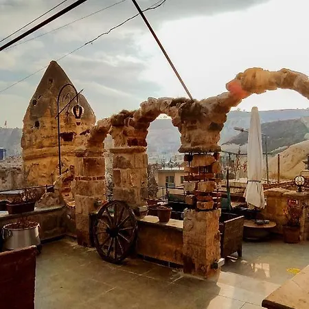 Vintage Cave House Hotel 3*