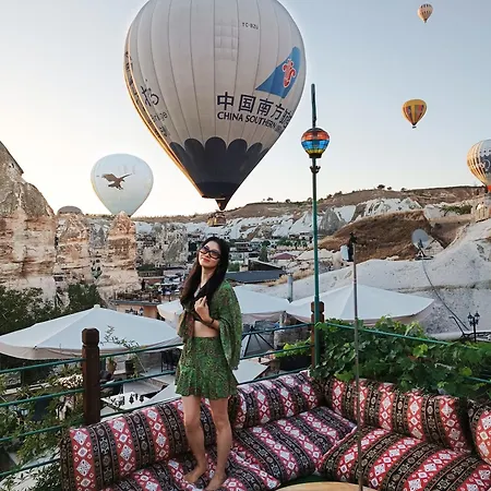 Vintage Cave House 3*