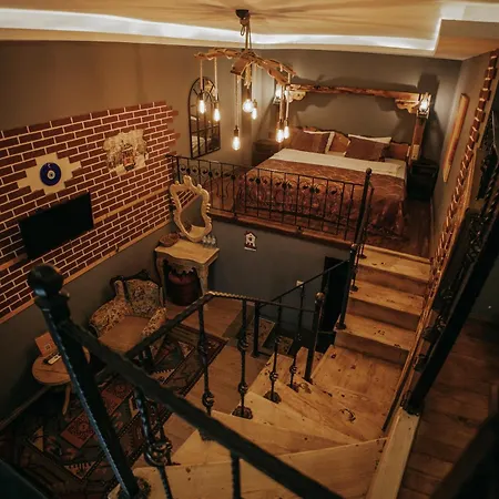 Vintage Cave House Hotel