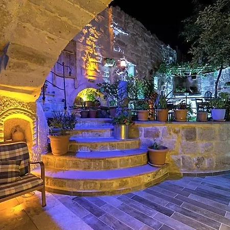 Vintage Cave House Göreme