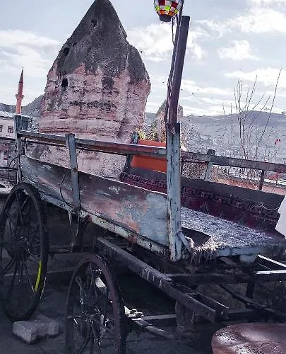 Vintage Cave House 호텔 3*