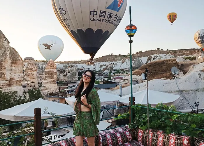 Vintage Cave House 3*