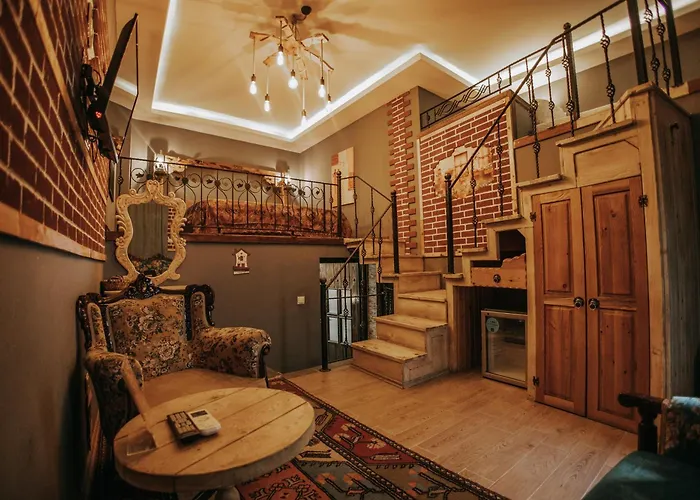 Hotel Vintage Cave House